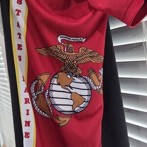 US Marine Corps Graphic Athletic Tee - Red Black